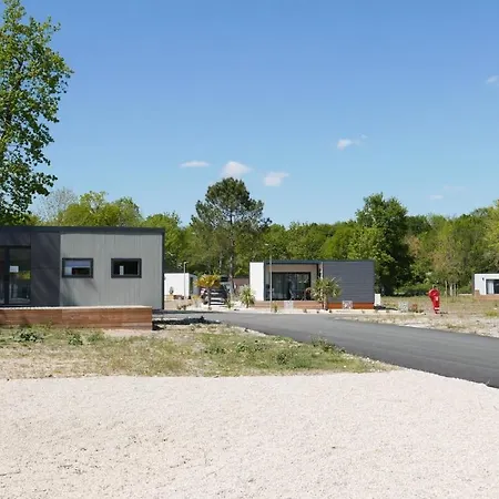 Domaine De La Foret Camping *
